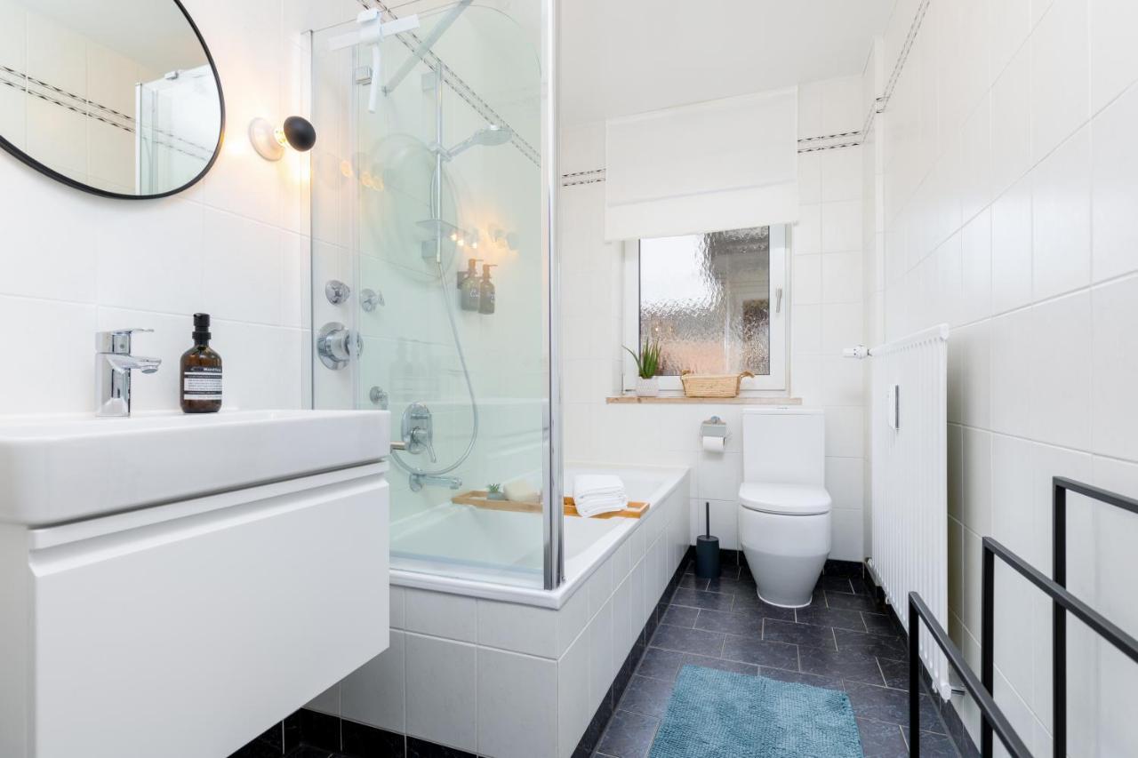 E&K Living - Design Apartment - 2 Bedrooms - Kitchen - Free Parking Аугсбург Екстер'єр фото